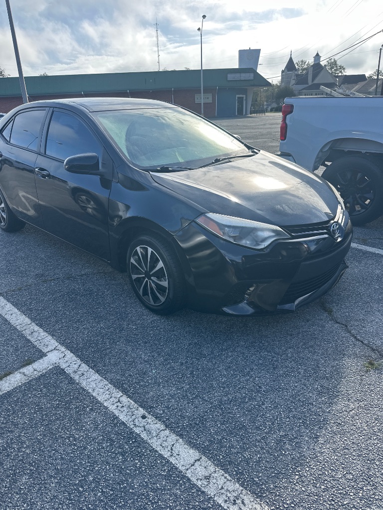 2015 Toyota Corolla L's photo
