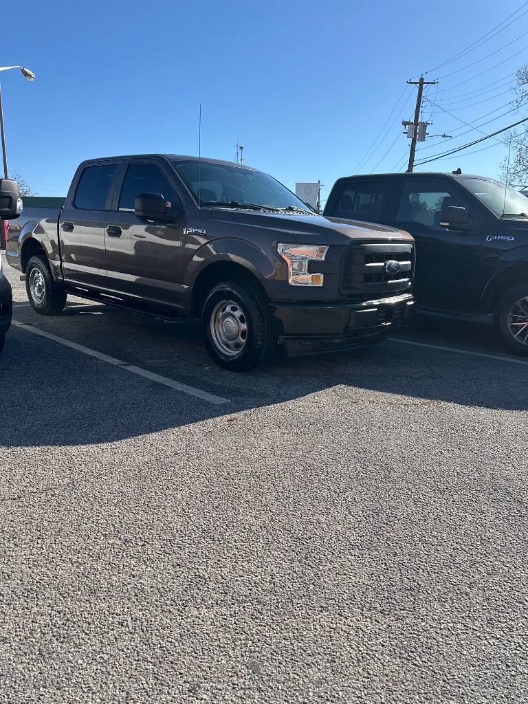 2017 Ford F-150 XL's photo