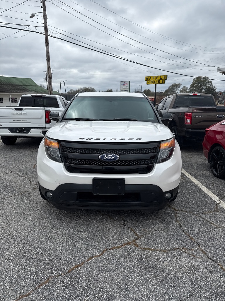 2014 Ford Explorer Sport's photo